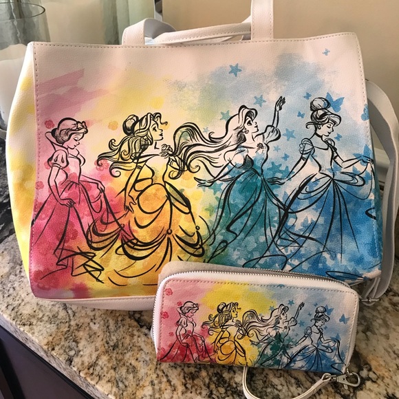 Very nice Disney princess handbag with matching wallet - Picture 16 of 16